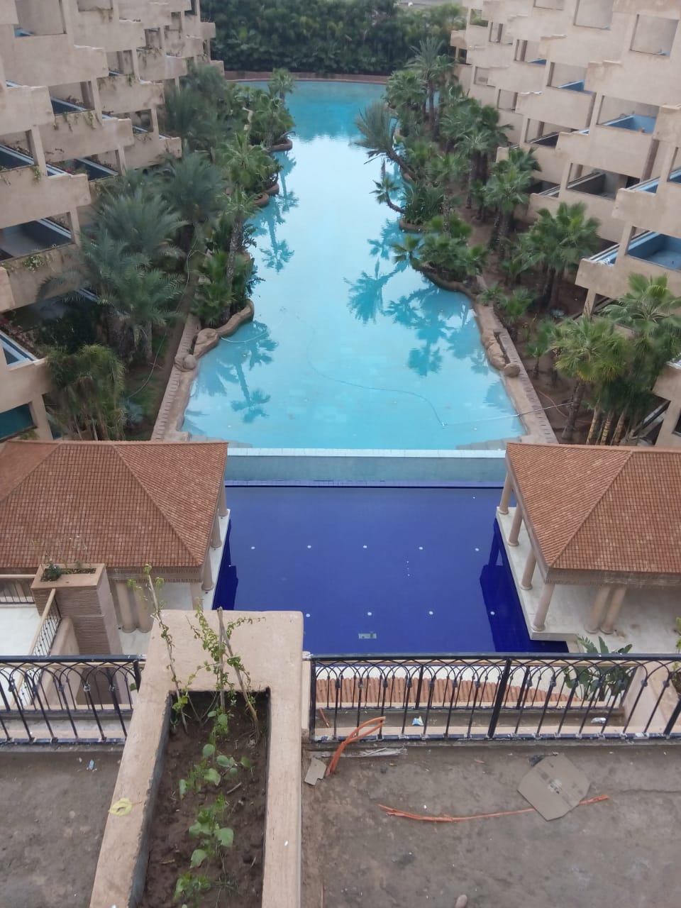 AP5021 / APPARTEMENT LUXE AGDAL / 2 CHAMBRES & PISCINE PRIVEE / POUR INVESTISSEUR : RENTABILITE GARANTIE 9%/AN !: qualité et goût